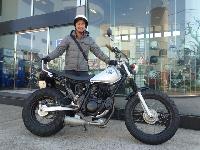 ݯ  TW200